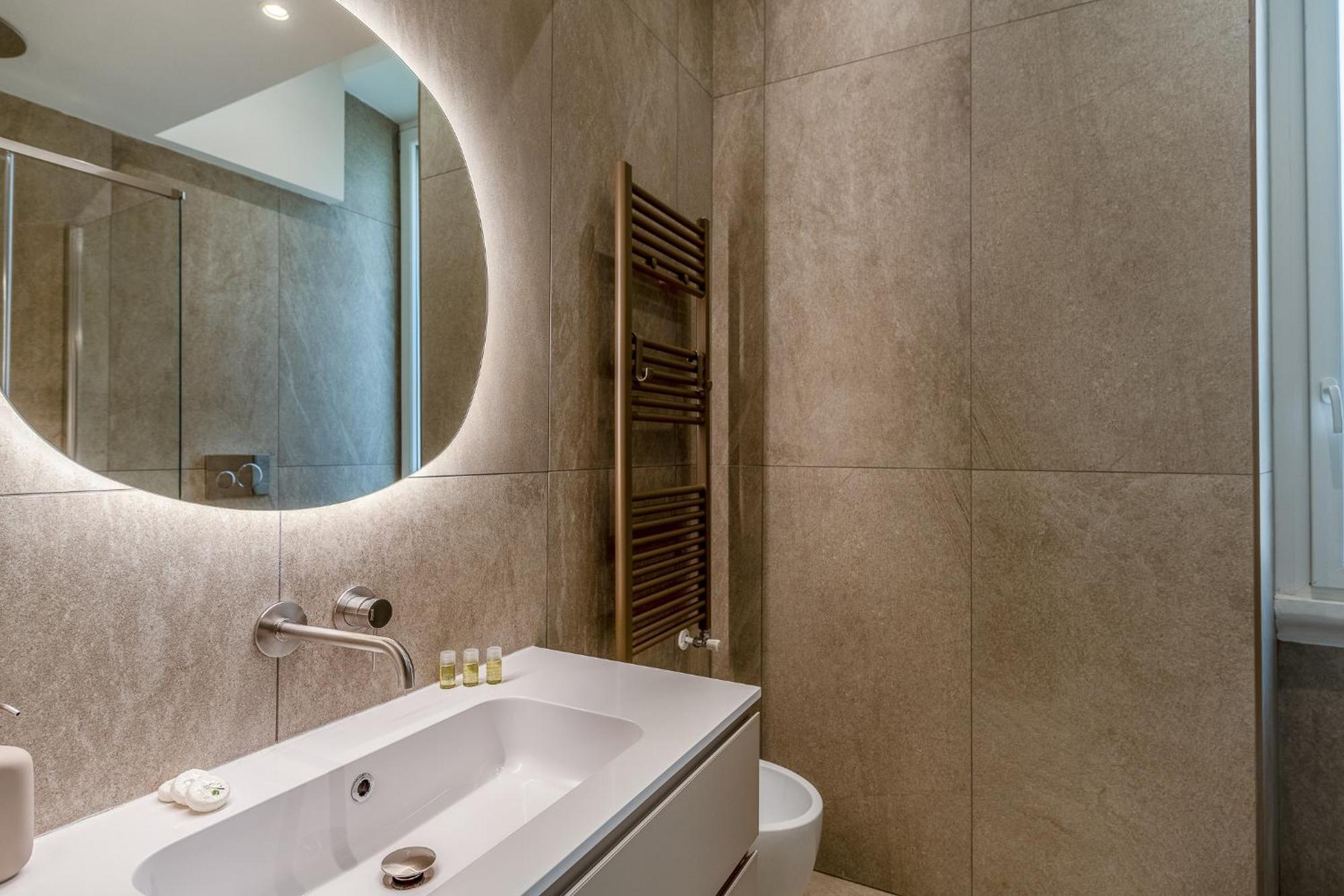 Luxury Apartment - Near Stazione Centrale Milan Exterior photo